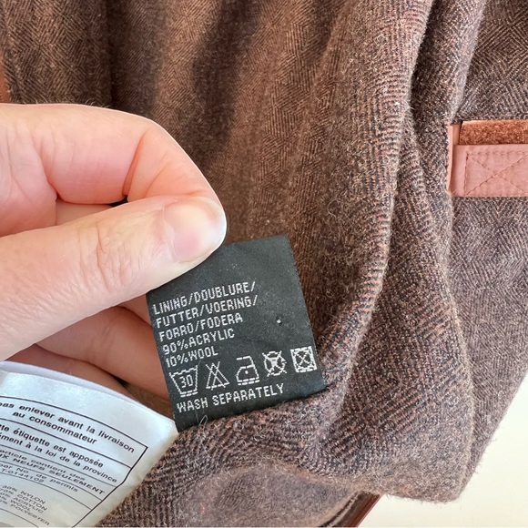 Junge Rust Jacket Size XL With Hood Lined - Picture 16 of 16